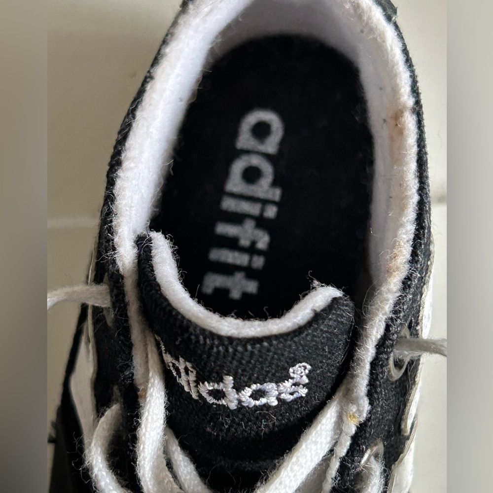 ADIDAS baby ADIFIT black shoes in like new condition size 3K - Picture 3 of 7